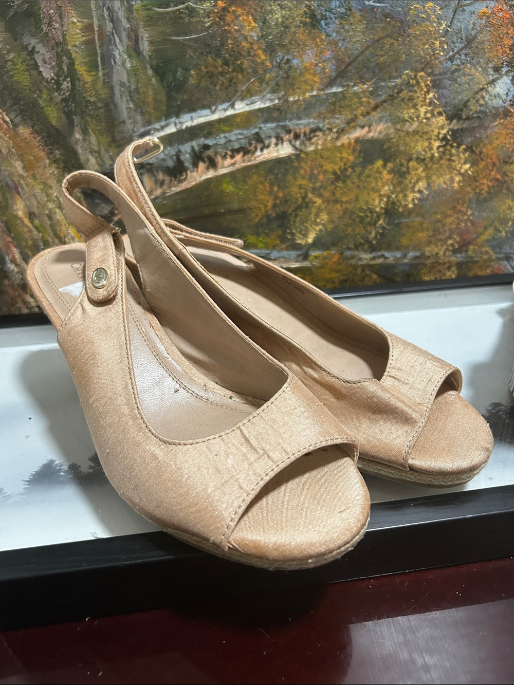 Elegant Women's Peep-Toe Slingback Heels in Champagne